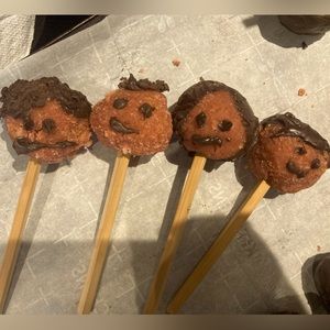 PREMIUM Boy Band Cake Pops